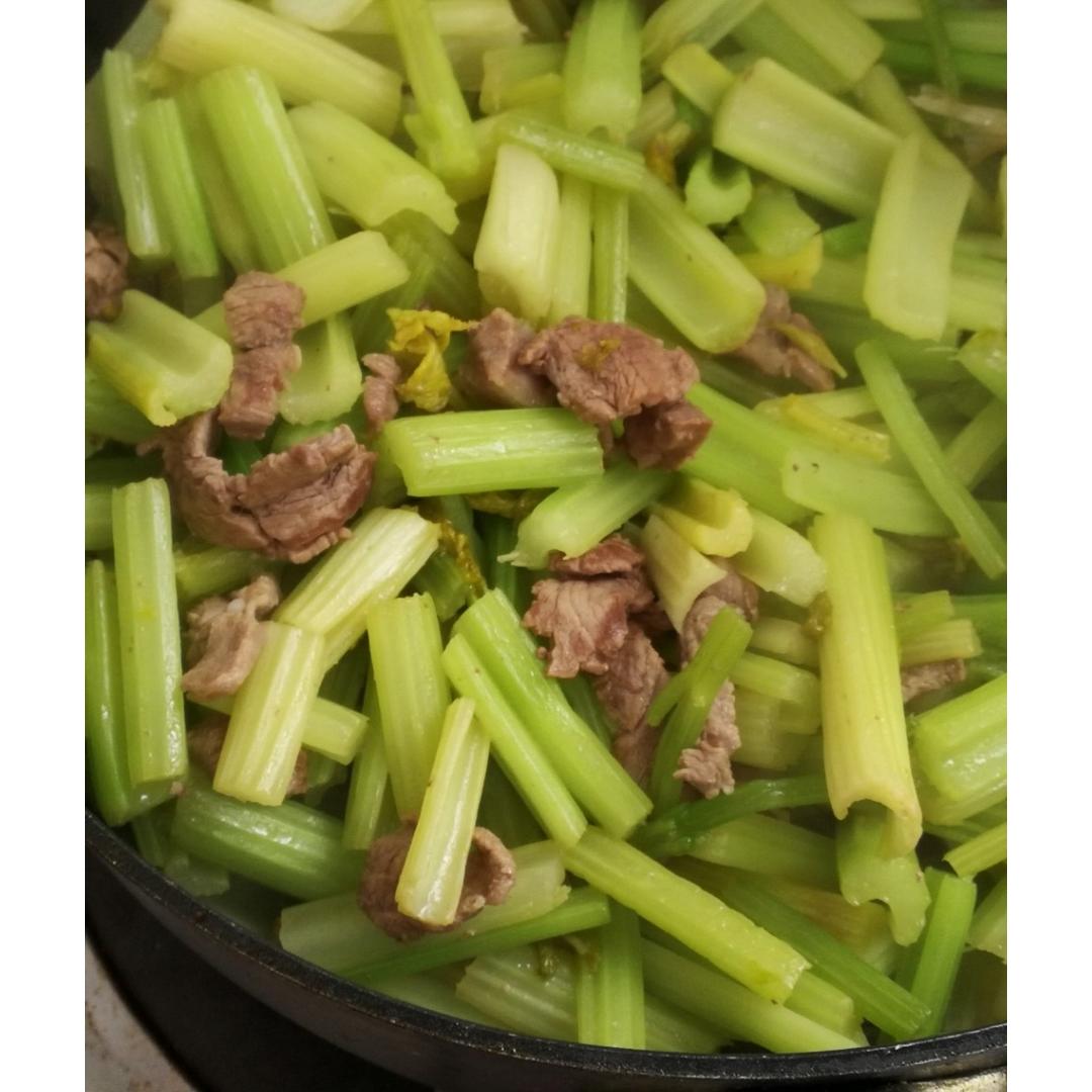 羊肉炒芹菜