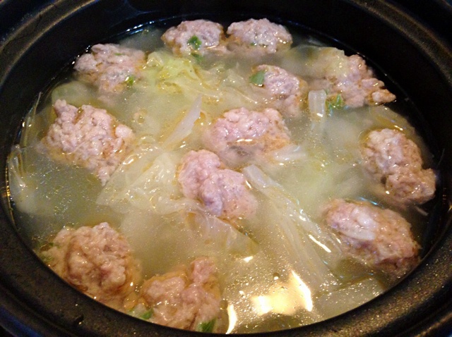 白菜丸子粉丝汤