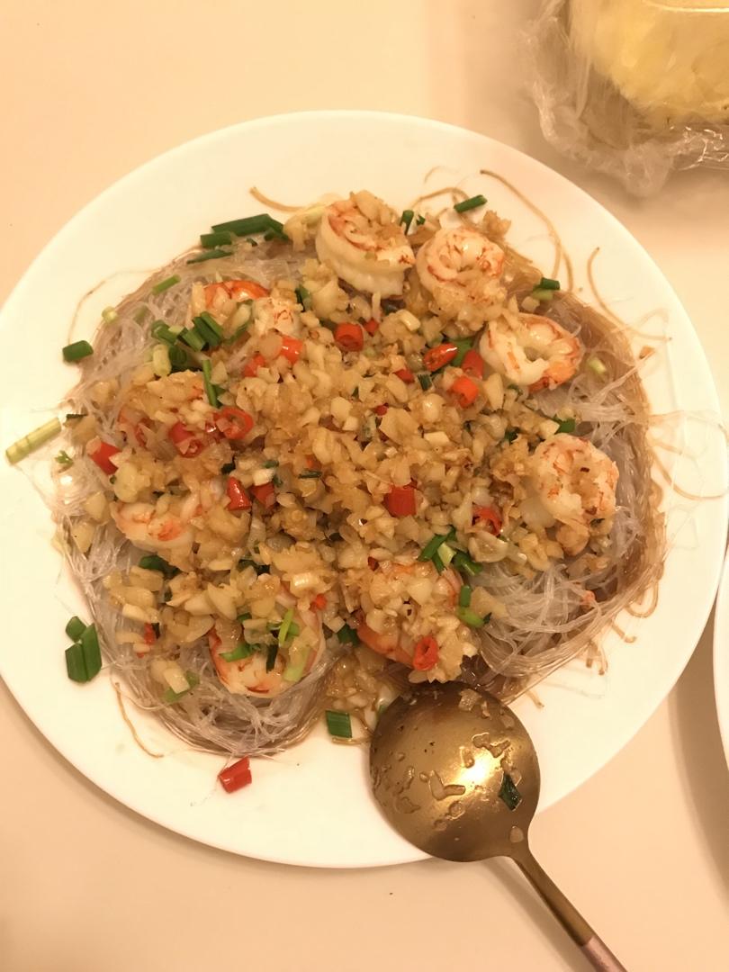 夜宵党“香辣蒜蓉酱”（蒜蓉虾，烤扇贝，生蚝，粉丝花甲，金针菇）