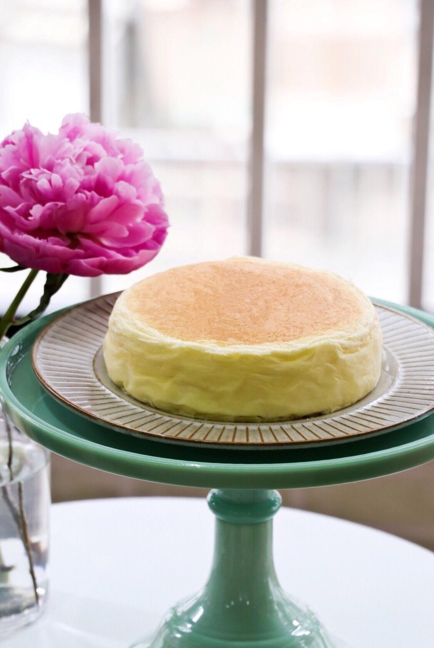 轻乳酪的酸奶蛋糕蛋糕首页登录注册作品动态菜单查看全部分类三文鱼9