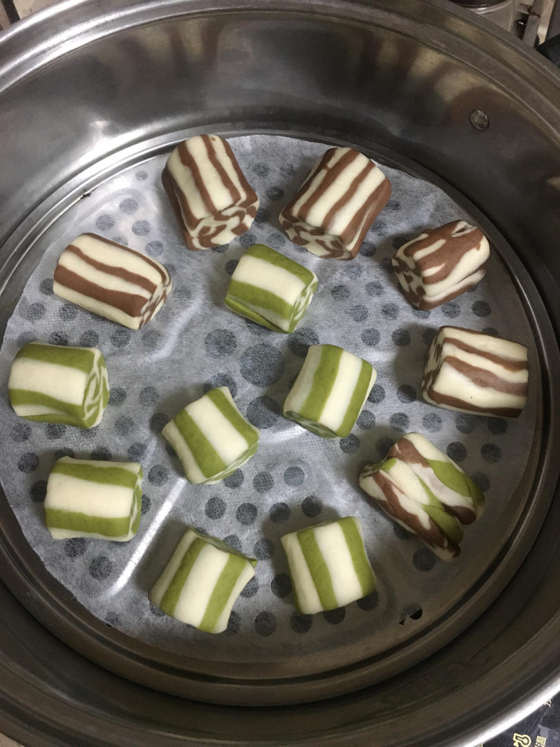 创意双色馒头