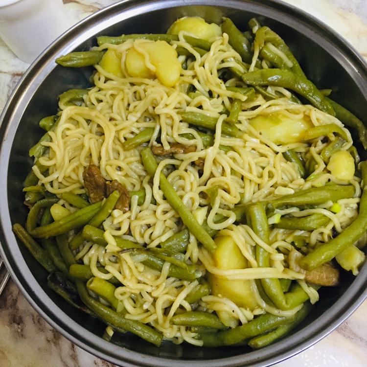 豆角焖面