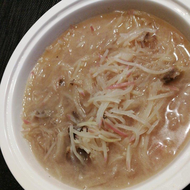 虾皮萝卜粉丝汤