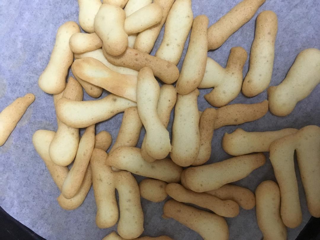 无油版手指饼干（最适合宝宝吃的饼干）