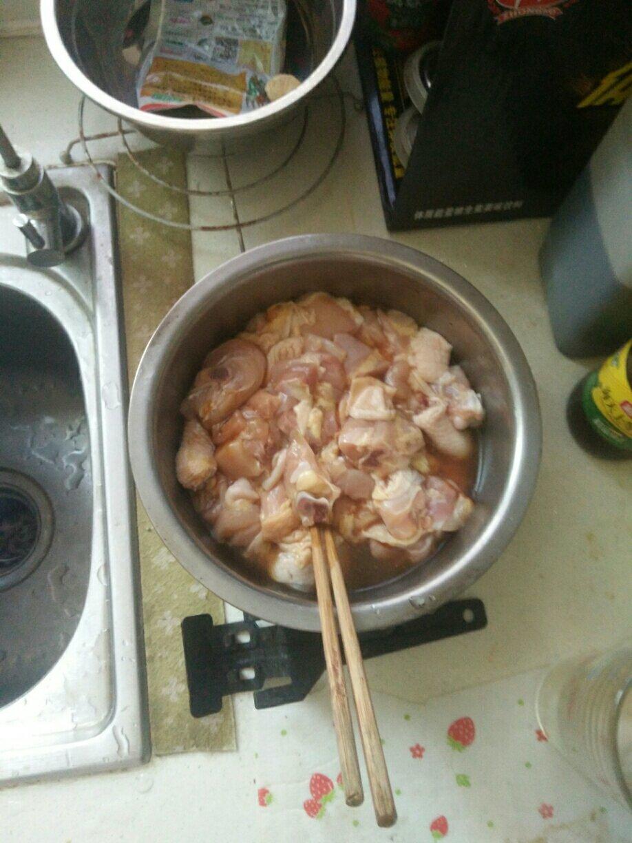 比饭店好吃很多倍的黄焖鸡