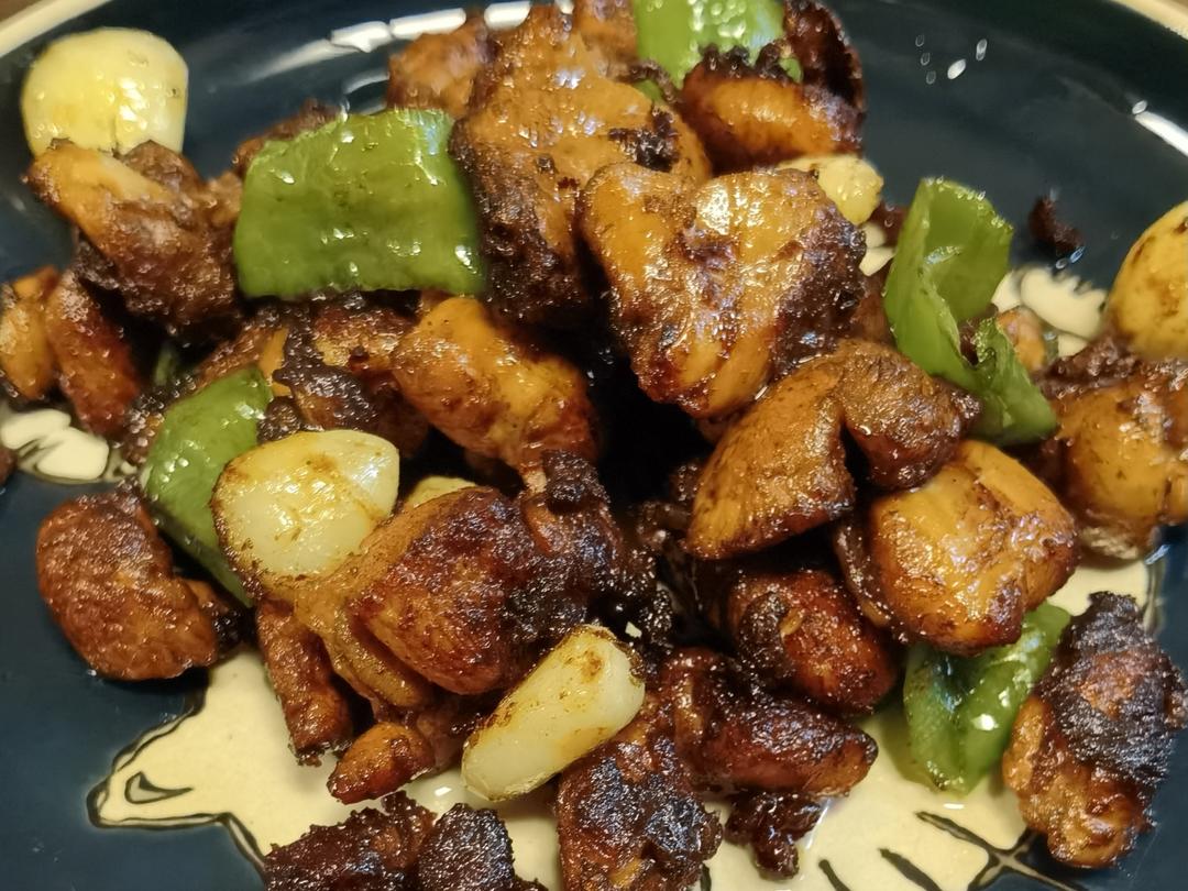 青椒炒鸡腿肉（大厨级别）