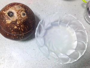 芒果椰皇奶冻的做法 步骤4