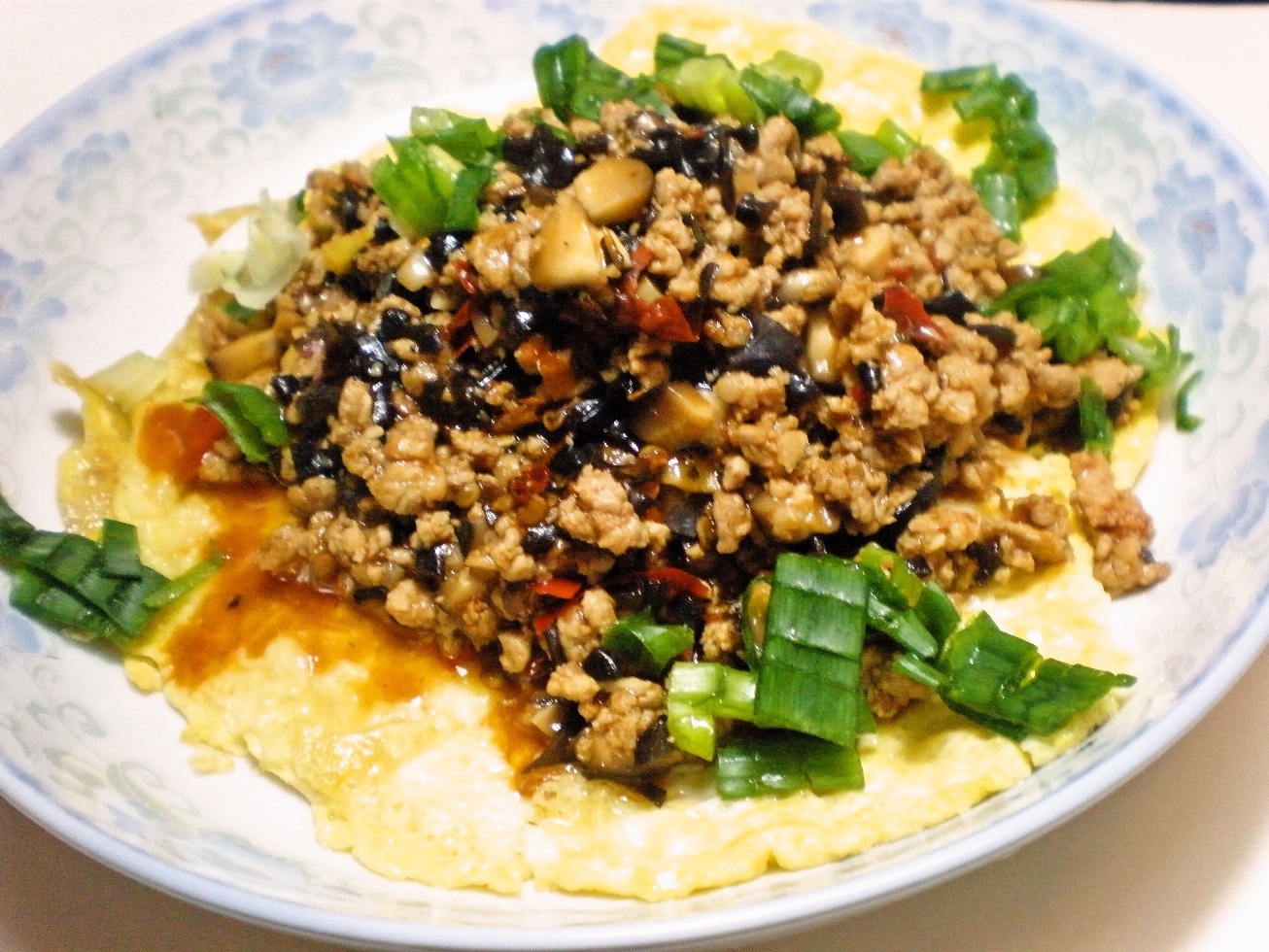 肉臊烘蛋