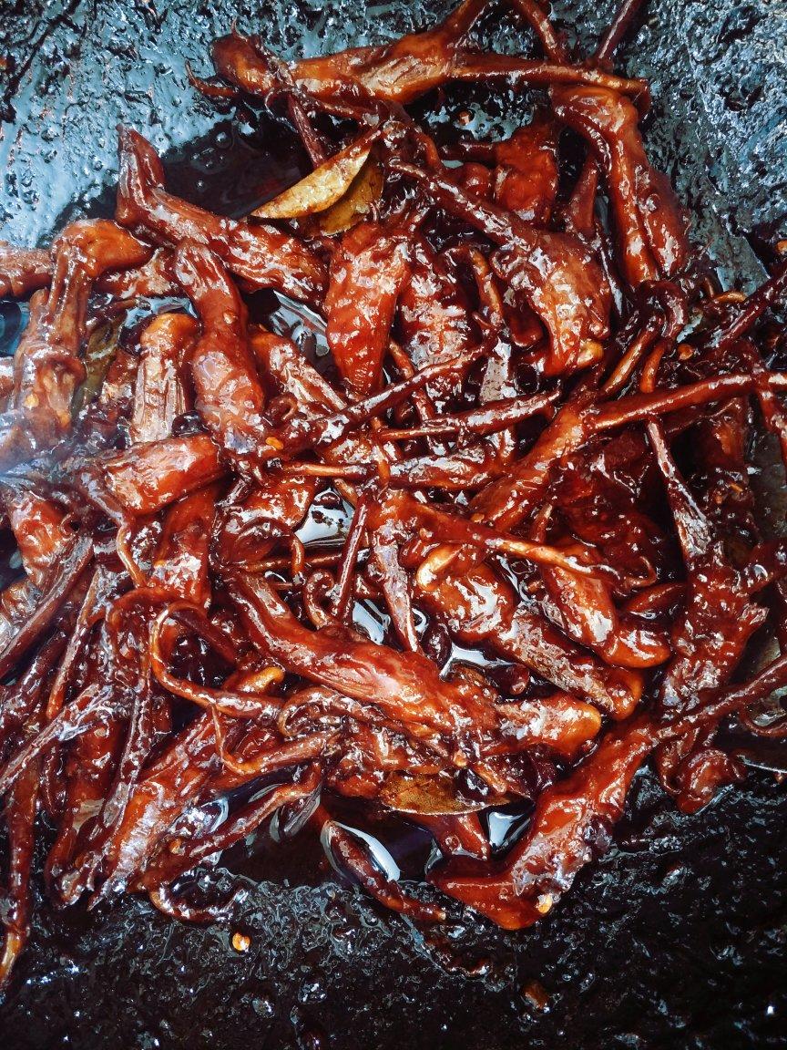 酱香鸭舌