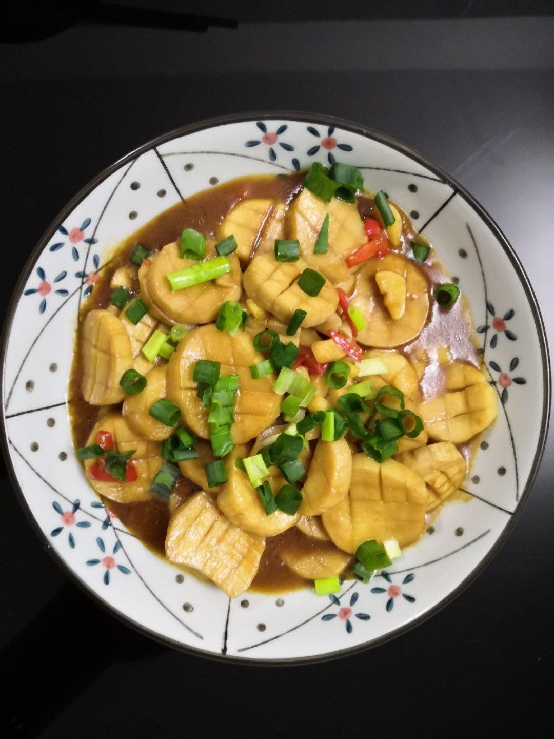 比肉还好吃的酱汁杏鲍菇，拿肉也不换。