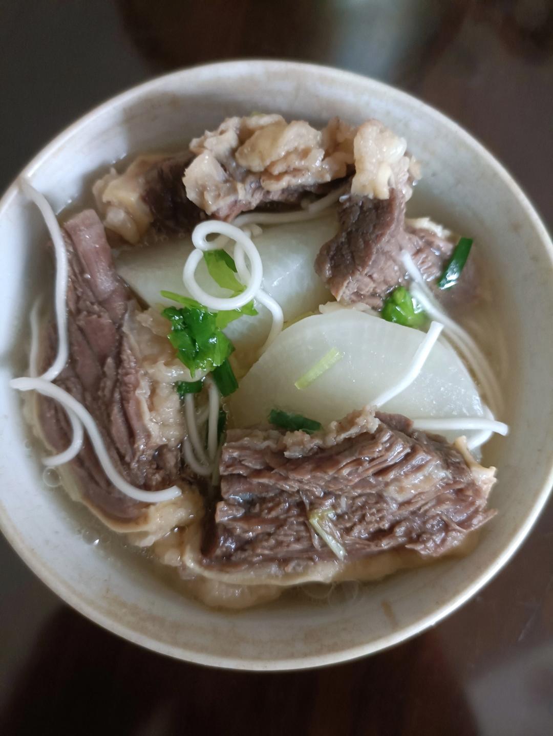 无敌清汤牛腩