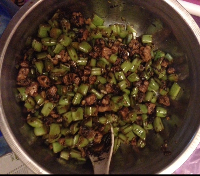 干煸榄菜肉末豆角