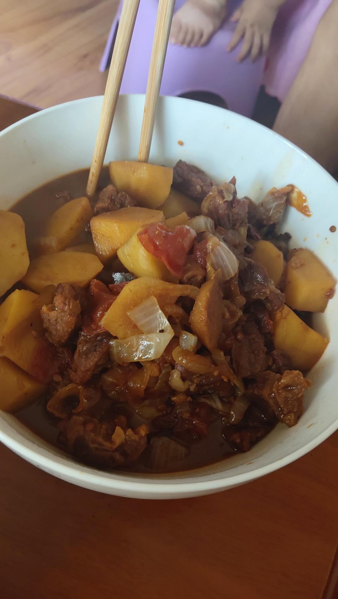 番茄土豆炖牛腩