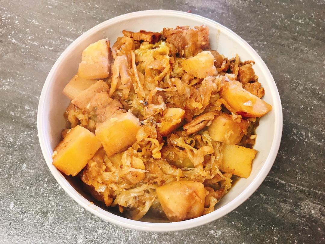 内蒙古猪肉烩酸菜