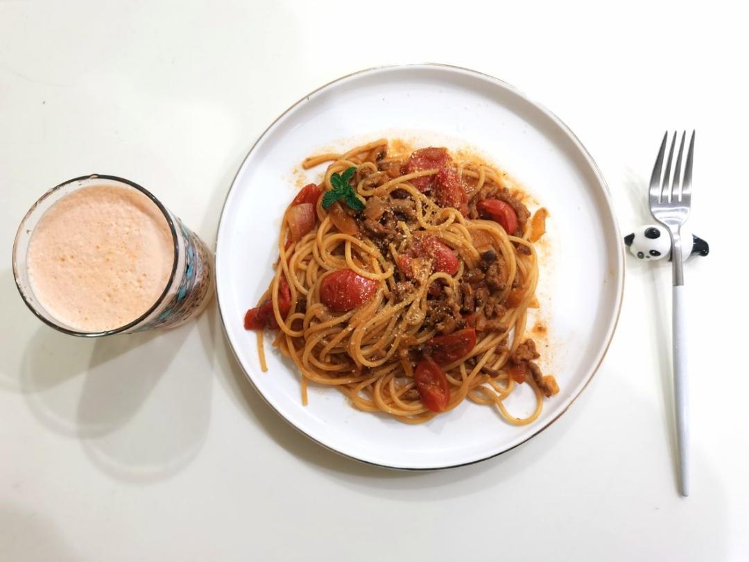 （完胜必胜客的）番茄肉酱意大利面～