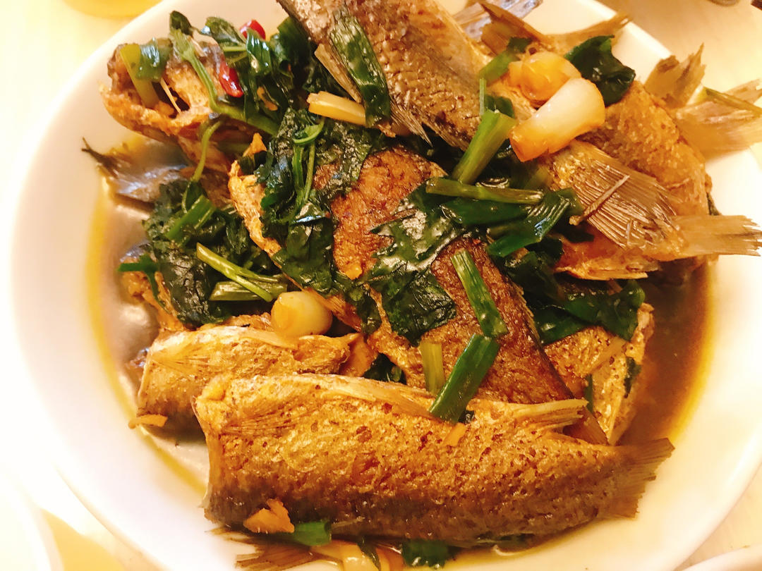野生小鲫鱼(香煎)