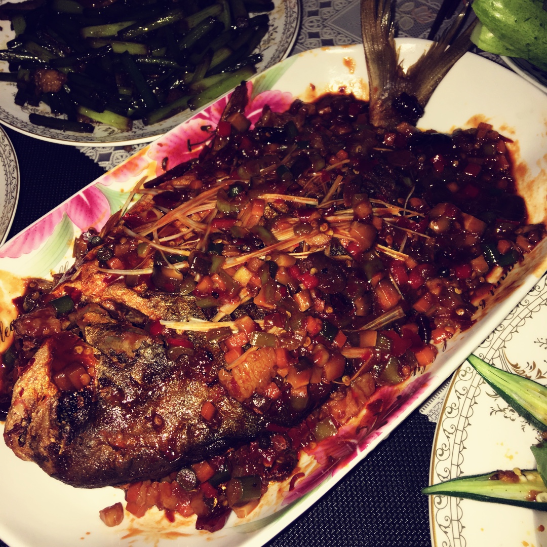 干烧金鲳鱼