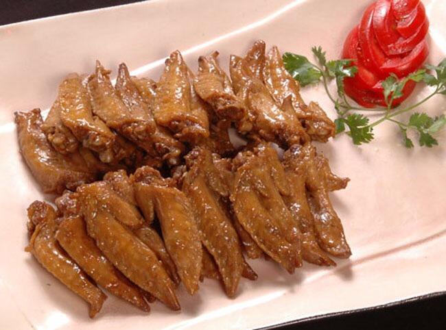 1人做过这道菜x u_0ni6用料鸡尖一盘酱油适量五香粉适量白糖适量五香