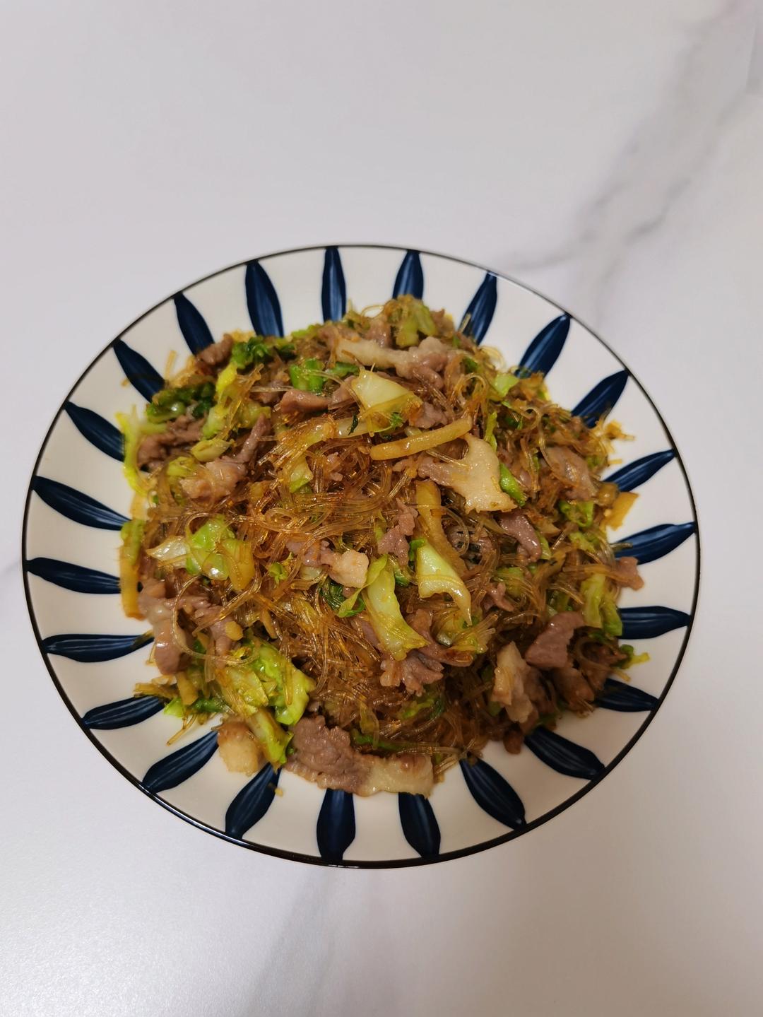 包菜肉丝炒粉丝