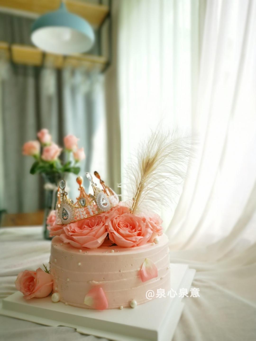 磕蛋糕的日子里……