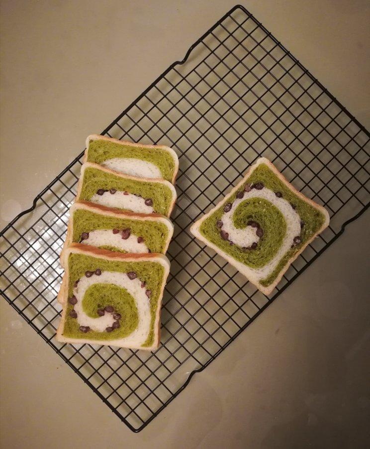 抹茶蜜豆吐司