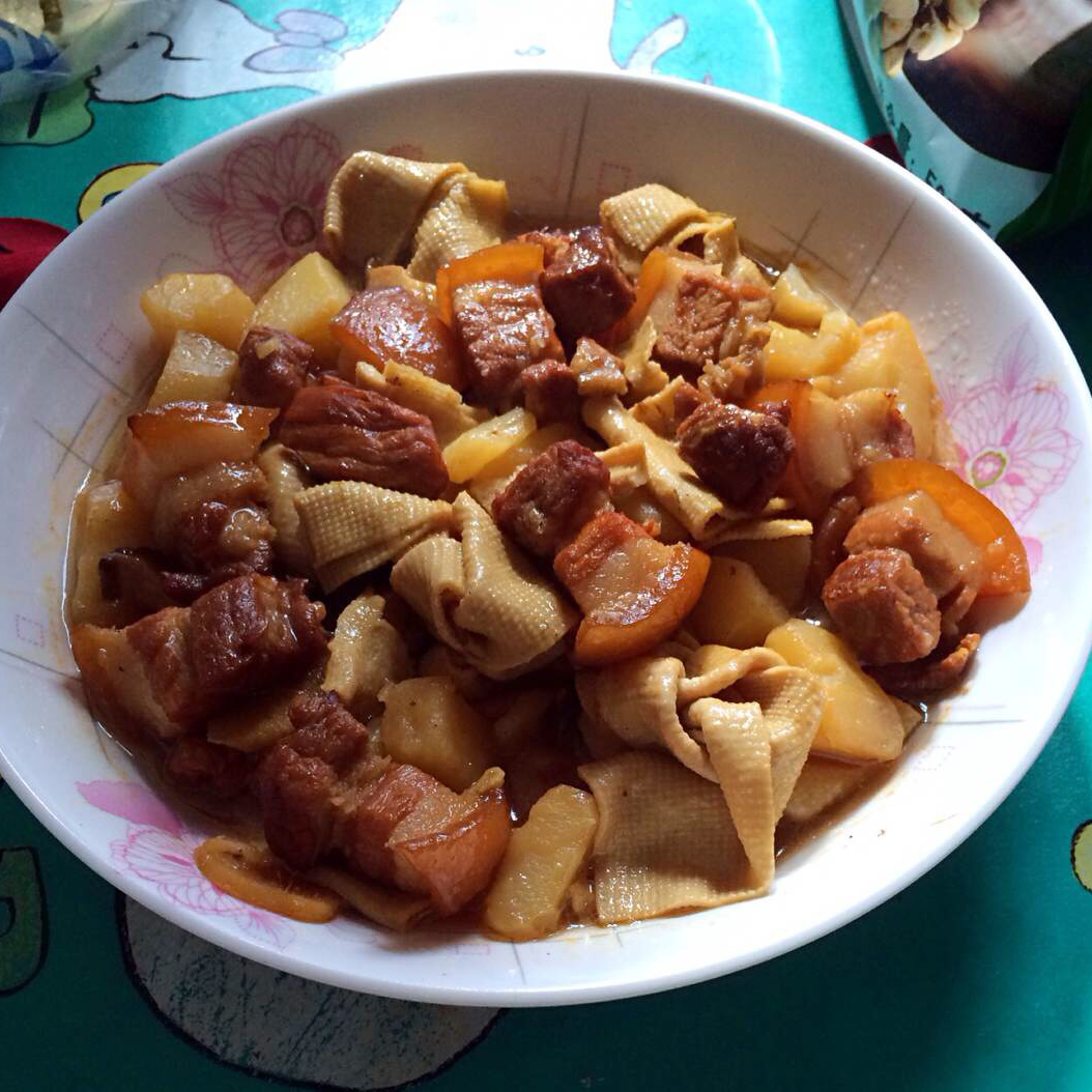 金盏kiki做的豆腐皮红烧肉