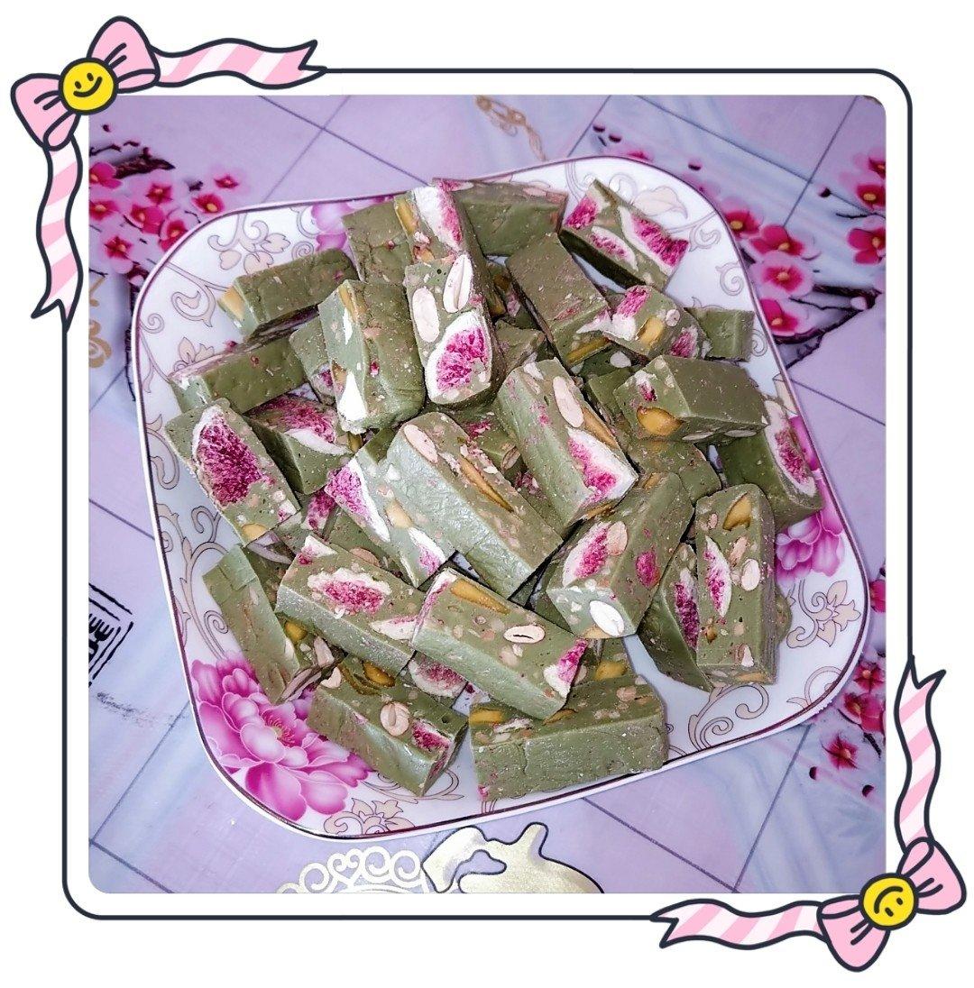 来组红绿灯，牛轧糖，哈哈