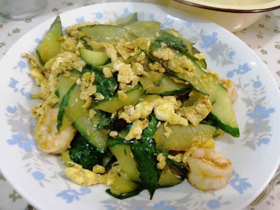 黄瓜鸡蛋炒虾仁