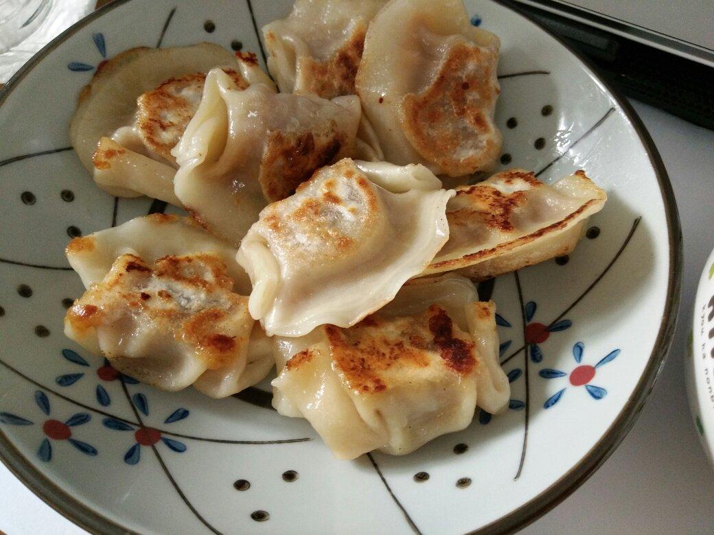 超级简单做煎饺