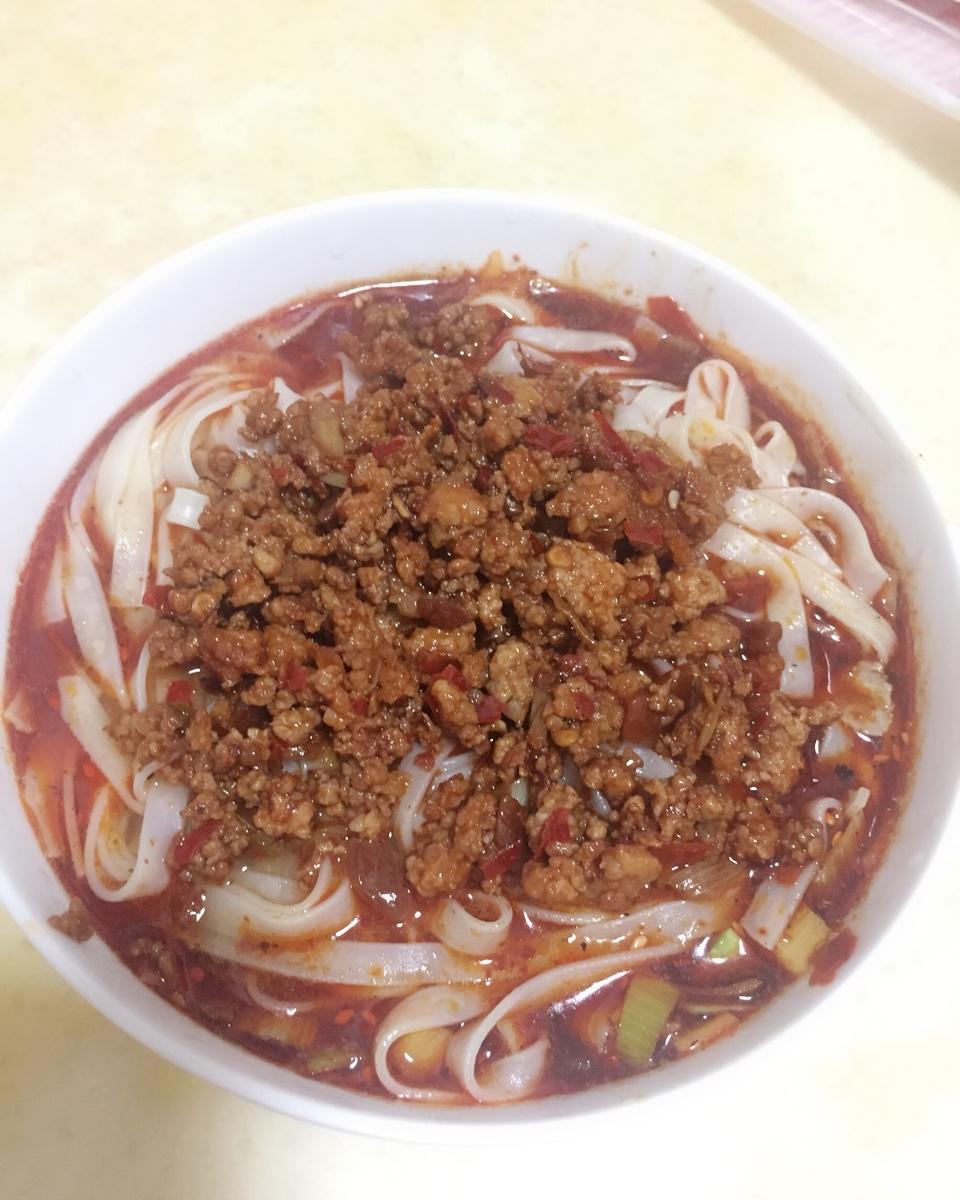 麻辣臊子面