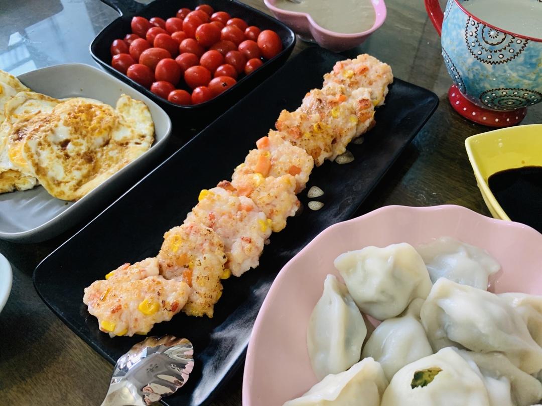 有颜值还健康的玉米虾饼，做法简单又好吃，一学就会