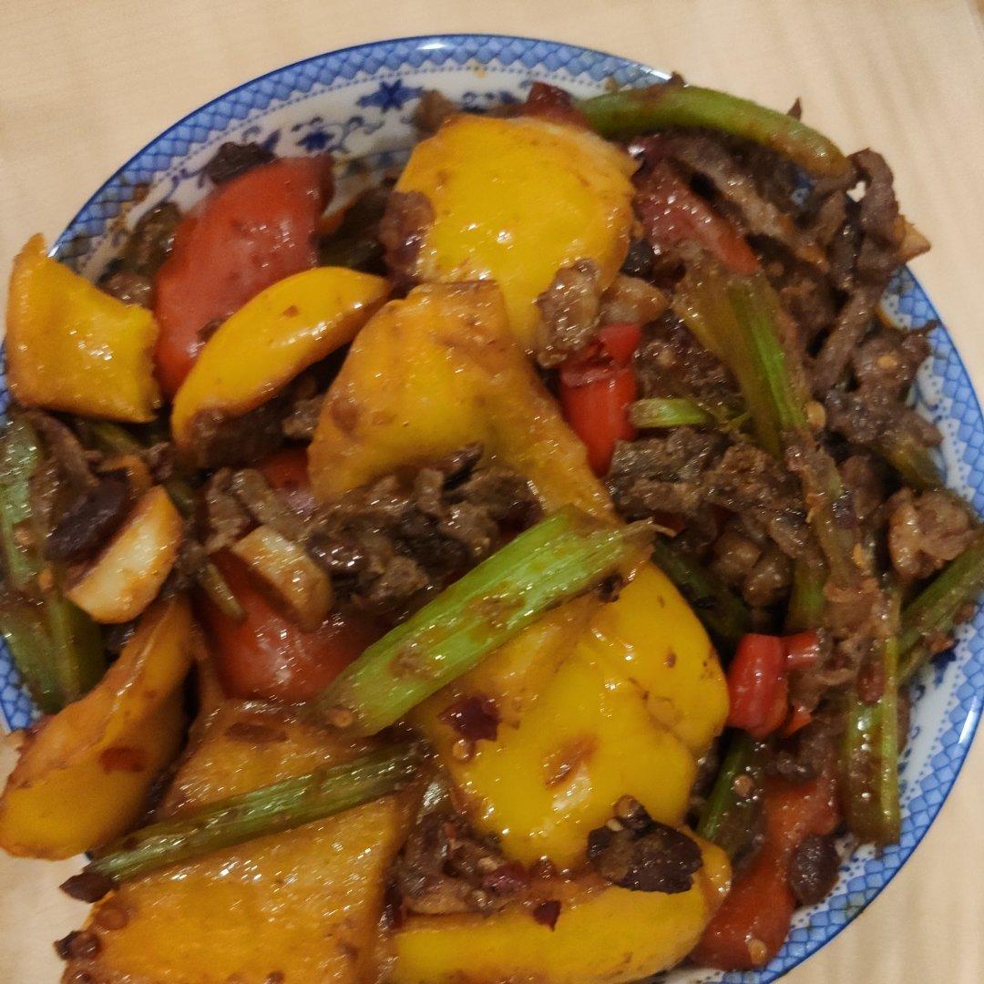 双酱双椒炒牛肉