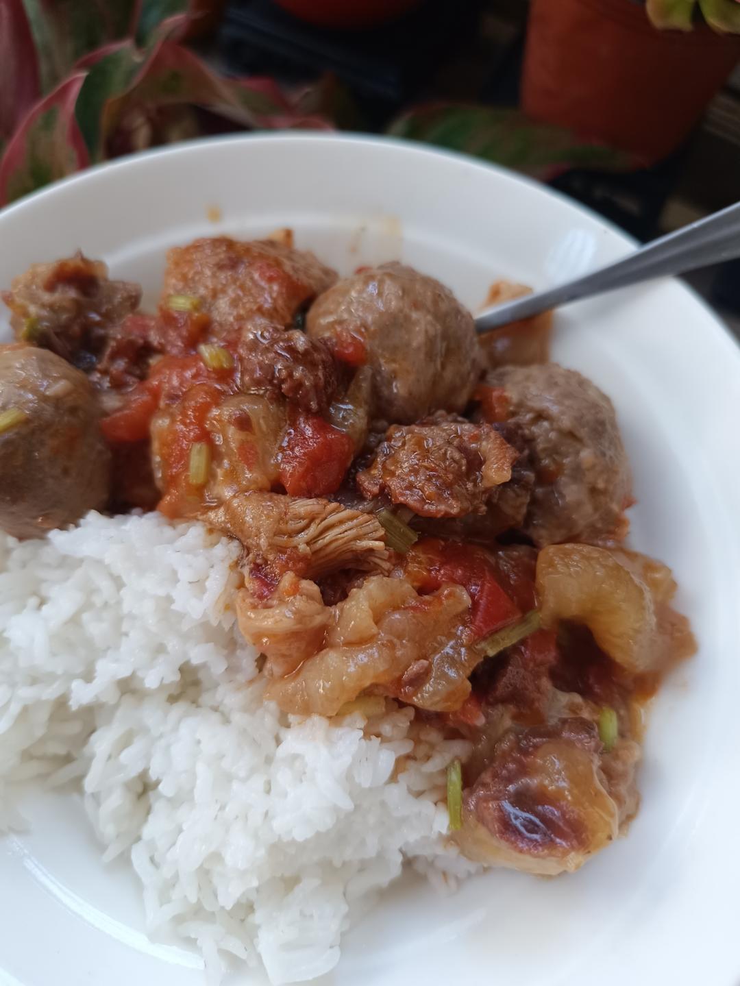 【好人家】潮汕牛肉丸+一个🍅牛腩煲