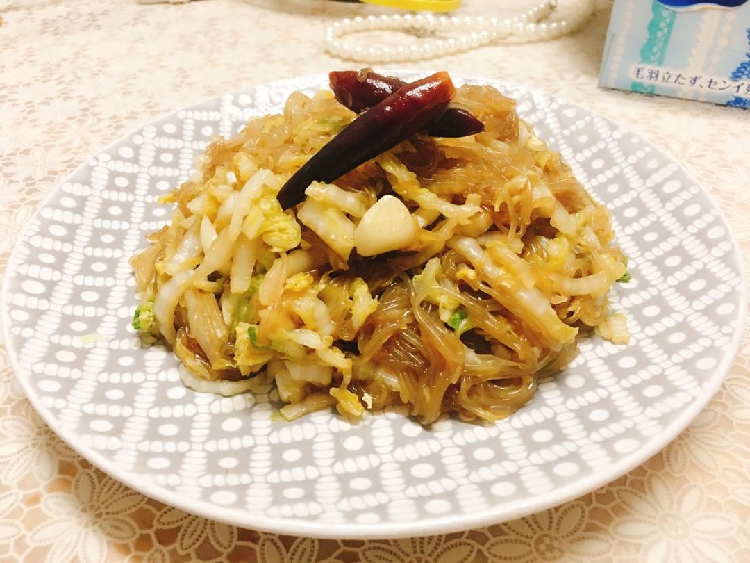 包菜粉丝炒鸡蛋