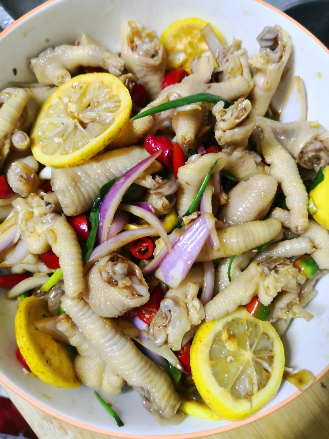 【柠檬酸辣鸡爪】自制超级无敌美味的网红鸡爪