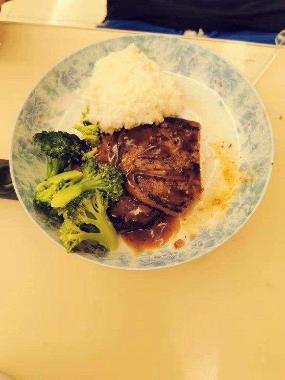 黑椒牛排