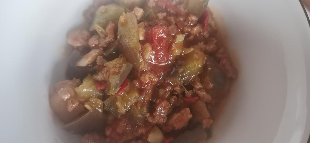 茄子肉丁打卤面