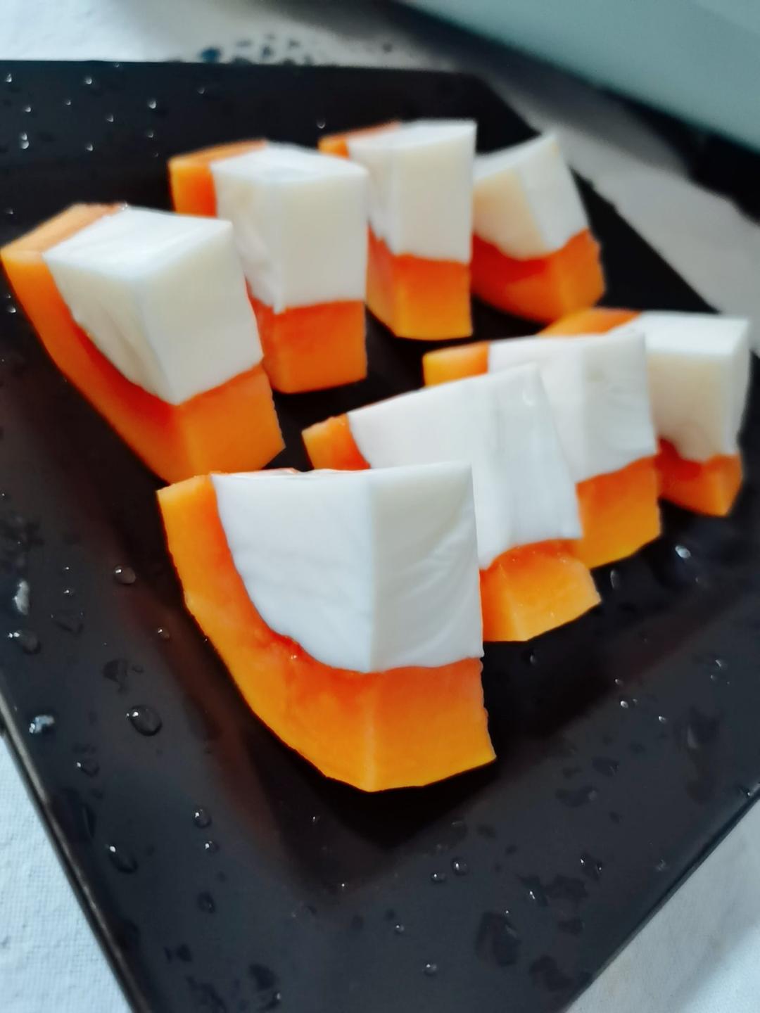 牛奶木瓜冻