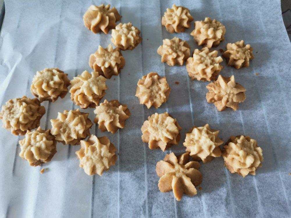 一抿即化酥到掉渣的珍妮曲奇云顶小花/烘焙视频饼干篇1