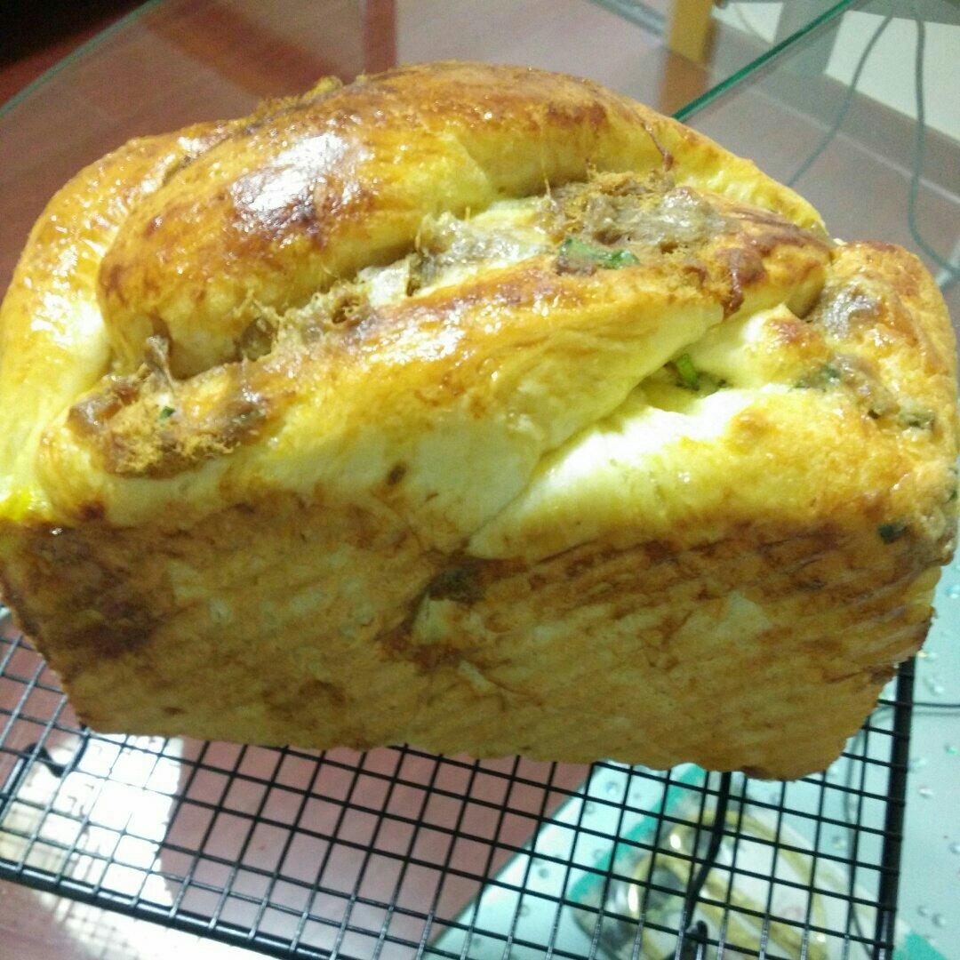 香葱肉松手撕吐司