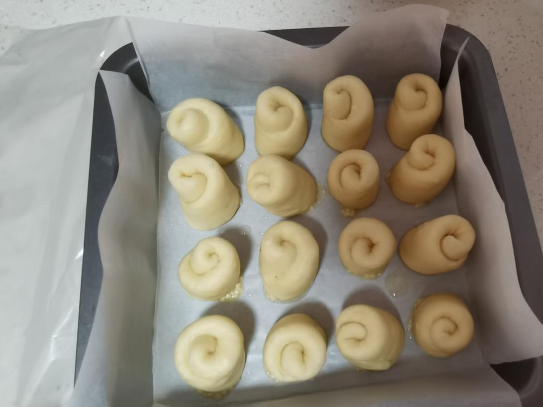 脆底蜂蜜小面包