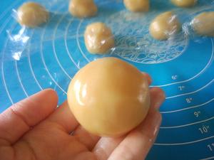 广式月饼——奶黄蛋黄馅儿的做法 步骤11