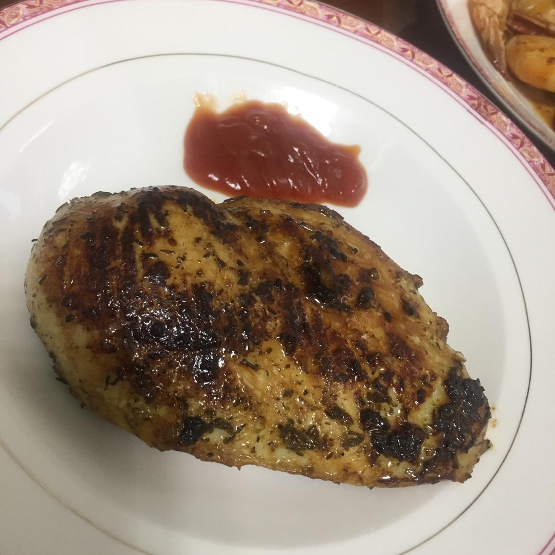 酷炫屌炸天好吃的煎鸡胸肉（香蒜蜂蜜煎鸡胸肉）
