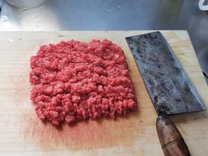 鲜滑的牛肉香菜小馄饨（附小馄饨2种包法）的做法 步骤3