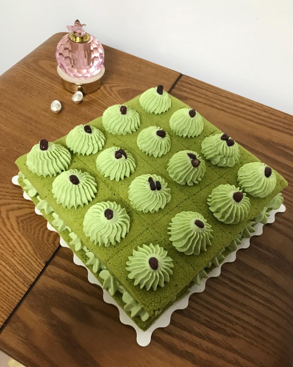 可可方形装饰蛋糕