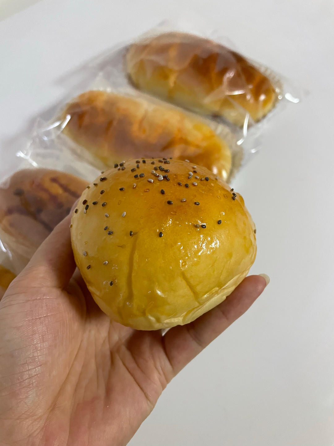 芋泥咸蛋黄软欧包