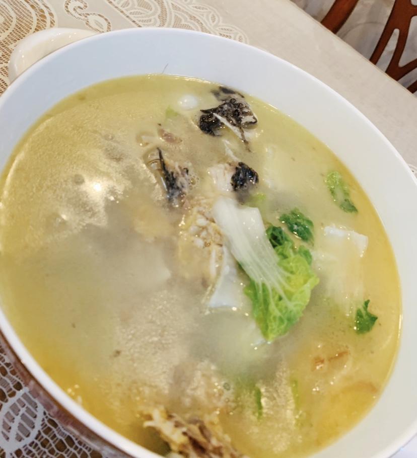 小美版鲫鱼汤