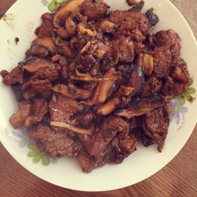 香菇炒肉