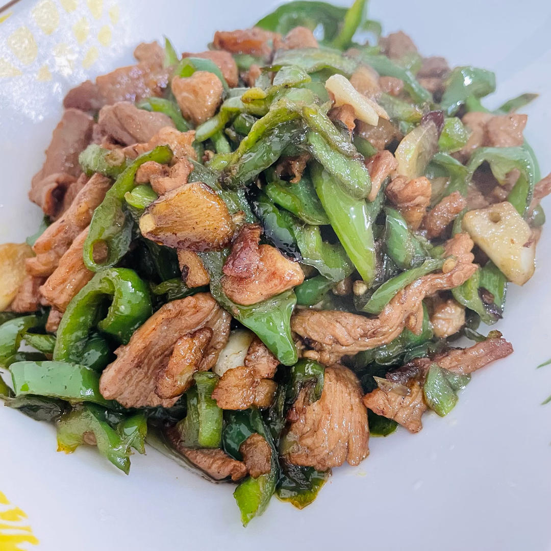农家小炒肉【记忆中勾魂的油汤】
