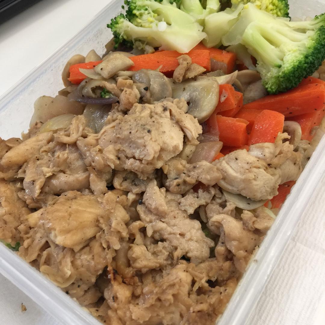 蚝油煎鸡胸肉（真的只要腌了就炒鸡嫩！（新增微波式